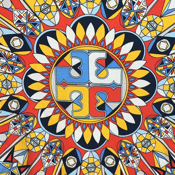 Tory Burch t-shirt - Picture 2 of 6